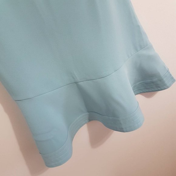 Retro Evening or Day Dress with bottom flare - Picture 4 of 11